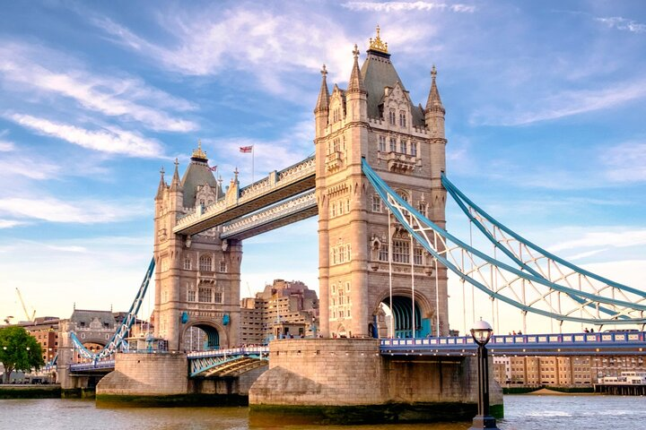 London Bridge: Troll Hunt Puzzle Adventure - Photo 1 of 10